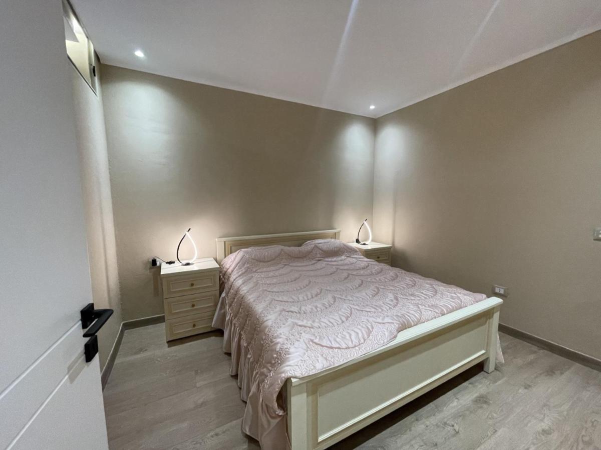 City Center Apartment 1 地拉那 外观 照片