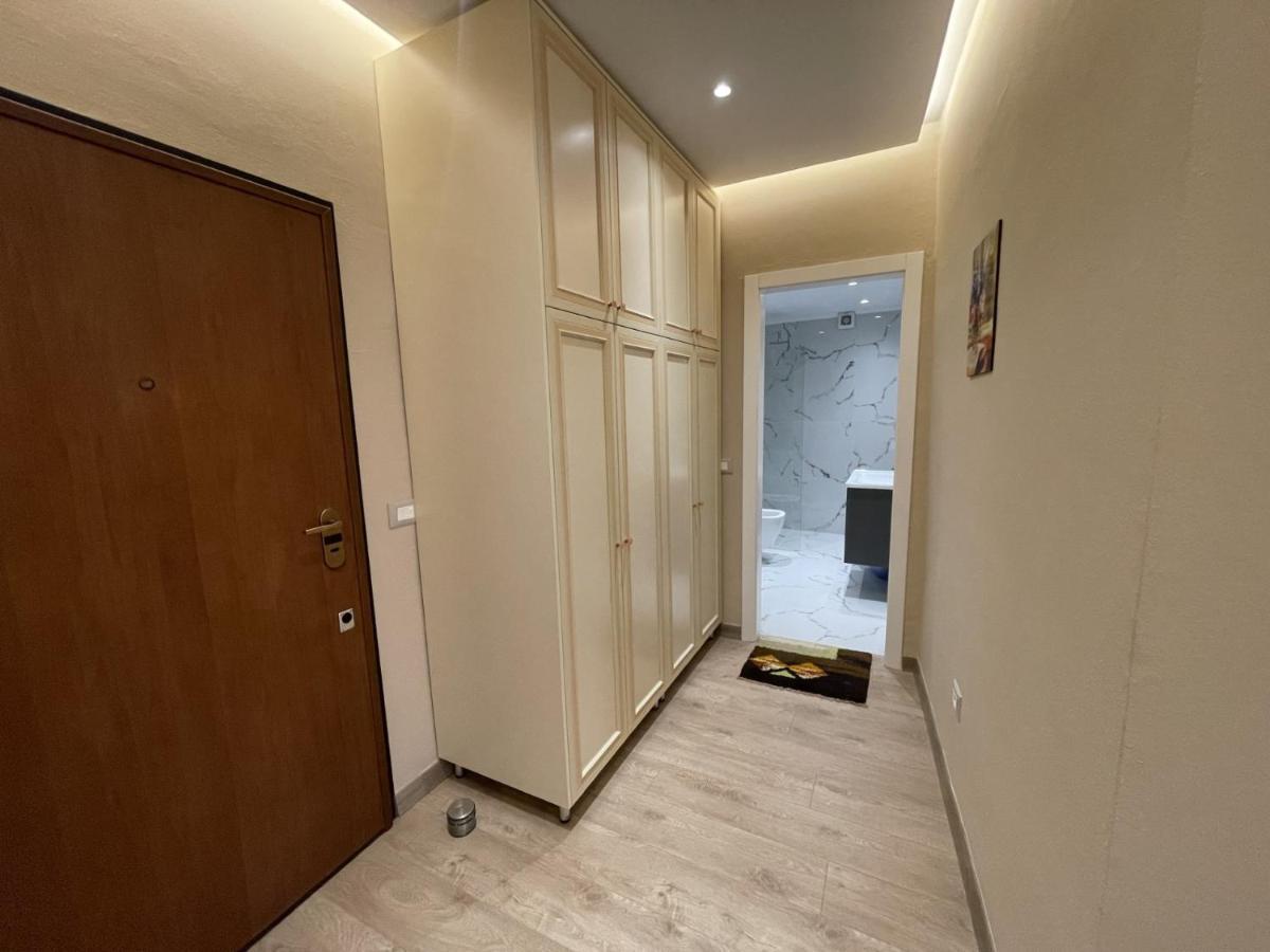 City Center Apartment 1 地拉那 外观 照片