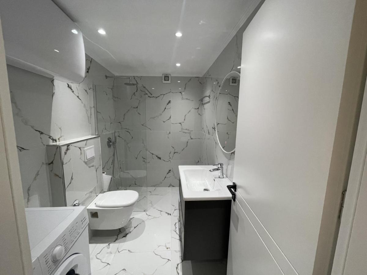 City Center Apartment 1 地拉那 外观 照片