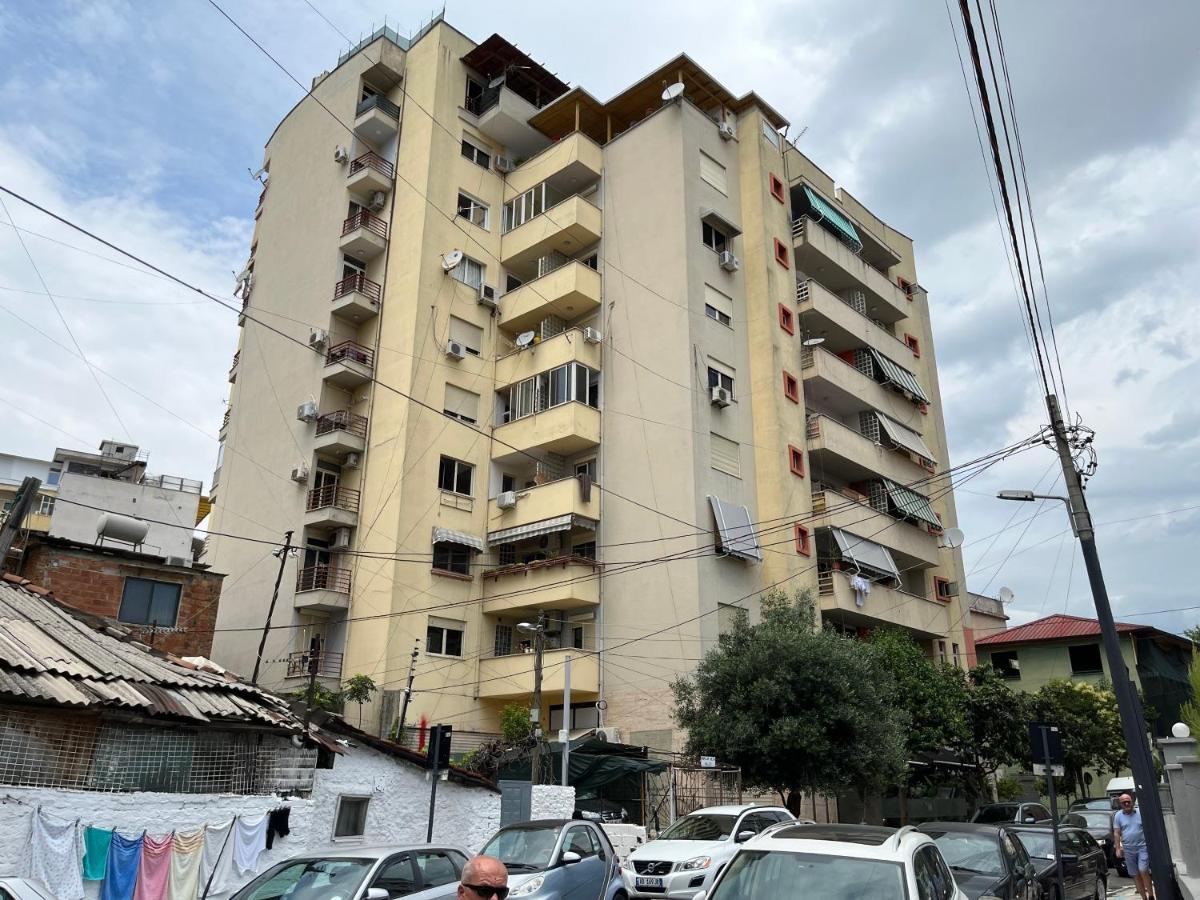 City Center Apartment 1 地拉那 外观 照片